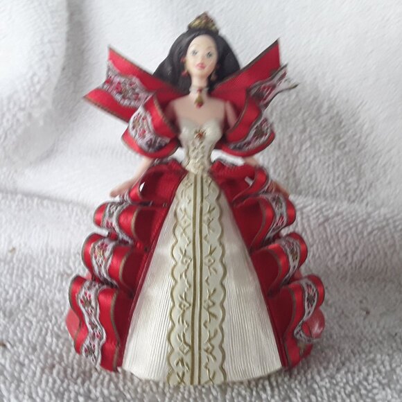 Hallmark Other - Hallmark Ornament- Holiday Barbie, 1997, in box
